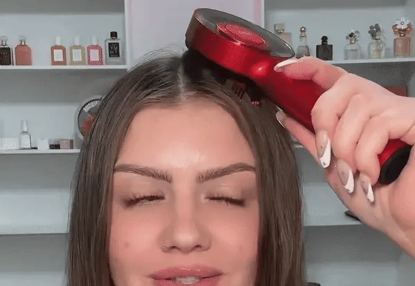 anti-hair loss device in use